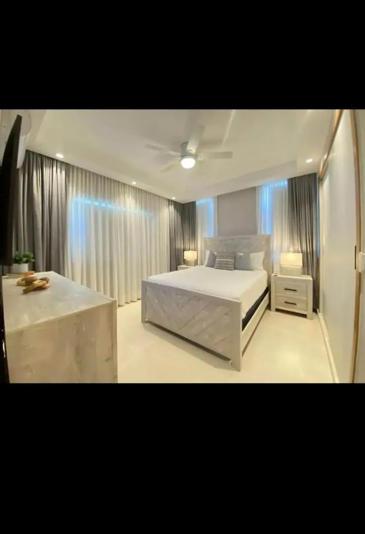 Residencial Romana La Romana